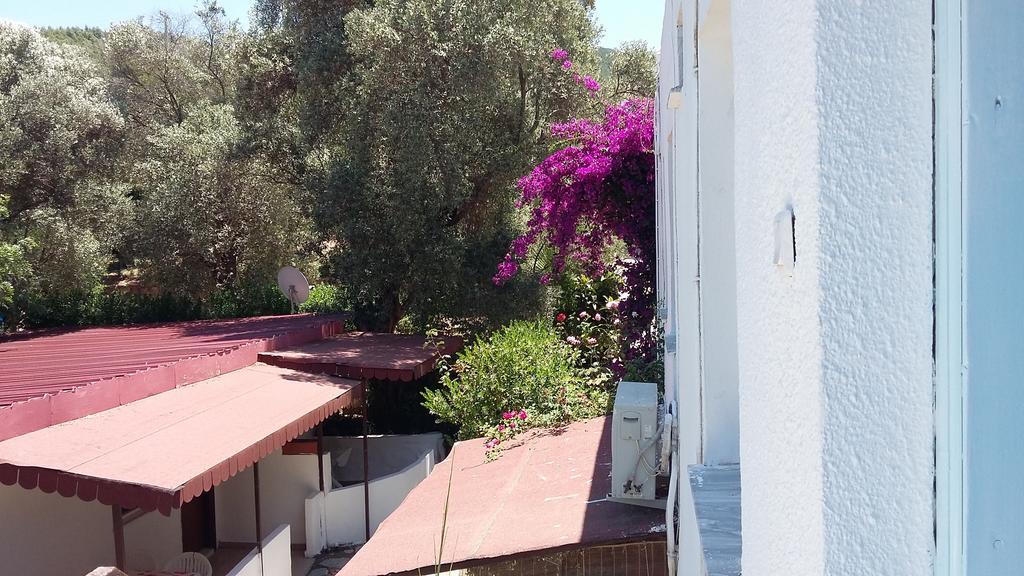 Deren Apart Aparthotel Guvercinlik  ภายนอก รูปภาพ
