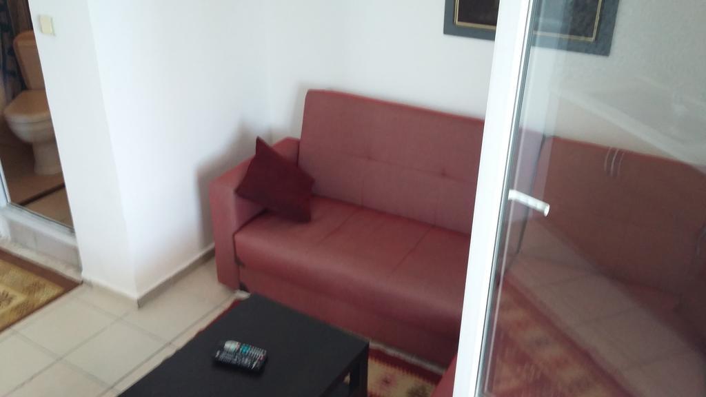 Deren Apart Aparthotel Guvercinlik  ภายนอก รูปภาพ