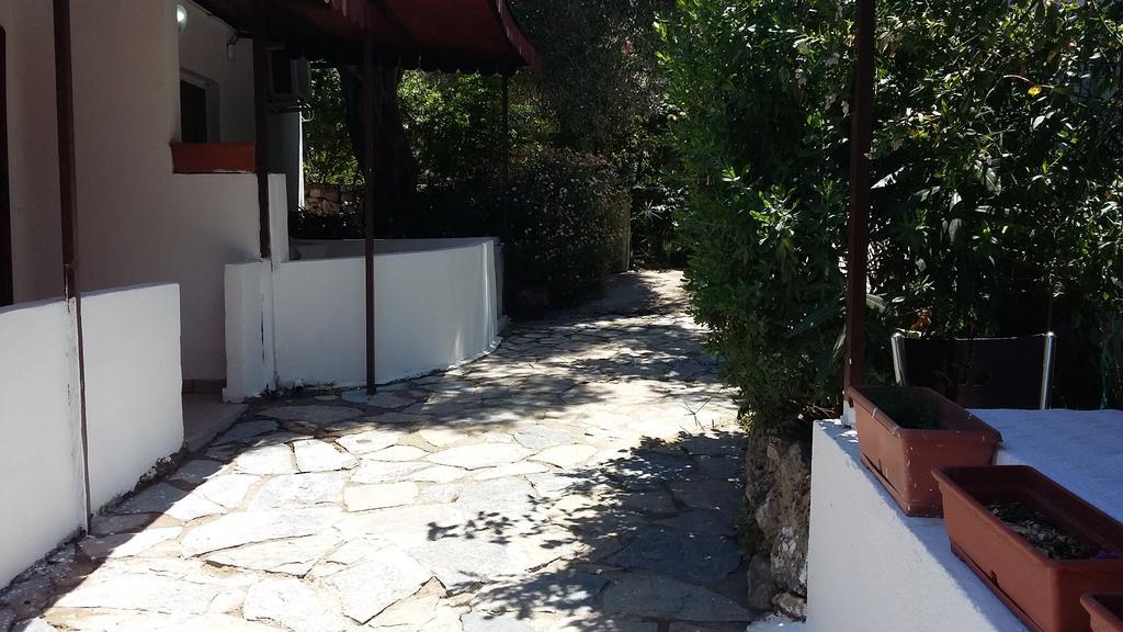 Deren Apart Aparthotel Guvercinlik  ภายนอก รูปภาพ